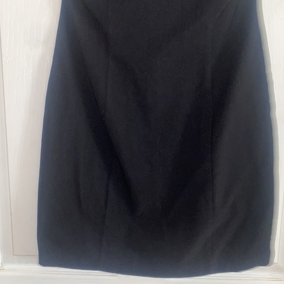 Perfect Little Black Dress!  Just the right amount of spandex for a classy fit. - Picture 3 of 7